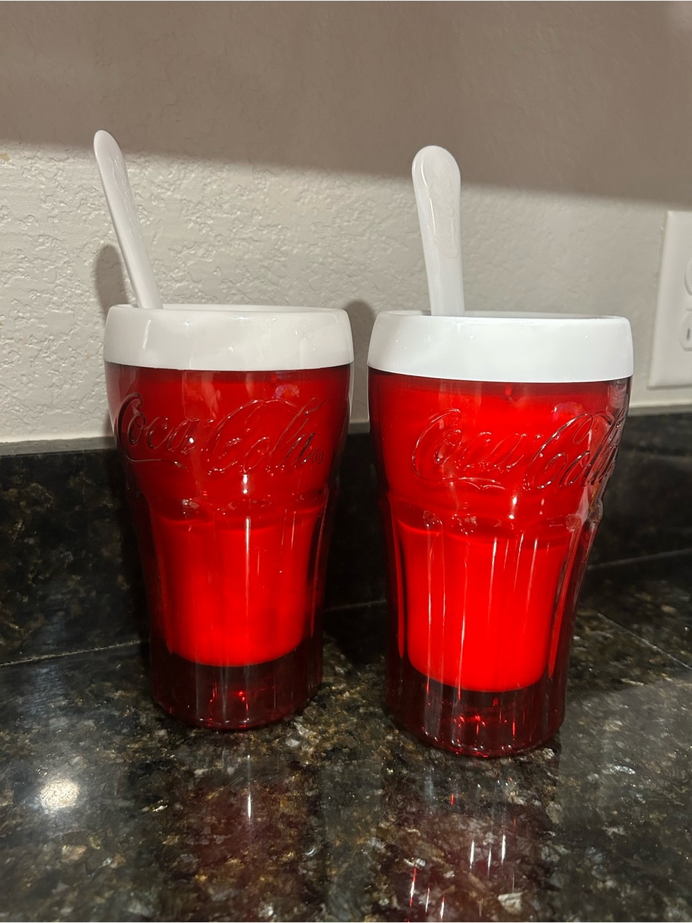 Coca-Cola Float & Slushy Maker Retro Make and Serve Cup/ Freezer Core Set Of 2 - Picture 4 of 4